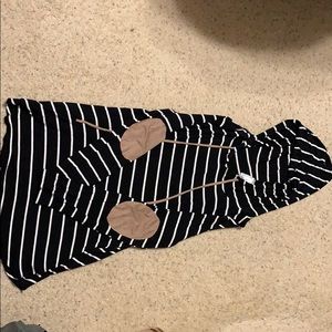 Boutique hooded shirt